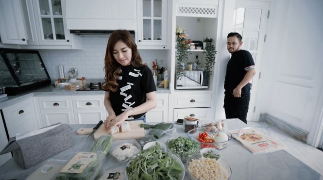 Dulu tukang cuci kini sukses berpenghasilan ditaksir Rp 600 M per bulan, ini 9 potret dapur Juragan 99