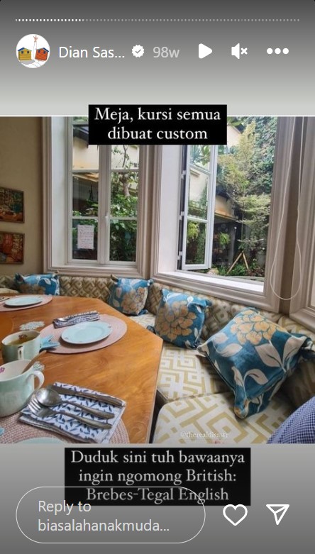 Tempat cuci piring penuh pecah belah, intip 11 potret dapur Dian Sastro yang estetik ala Disney