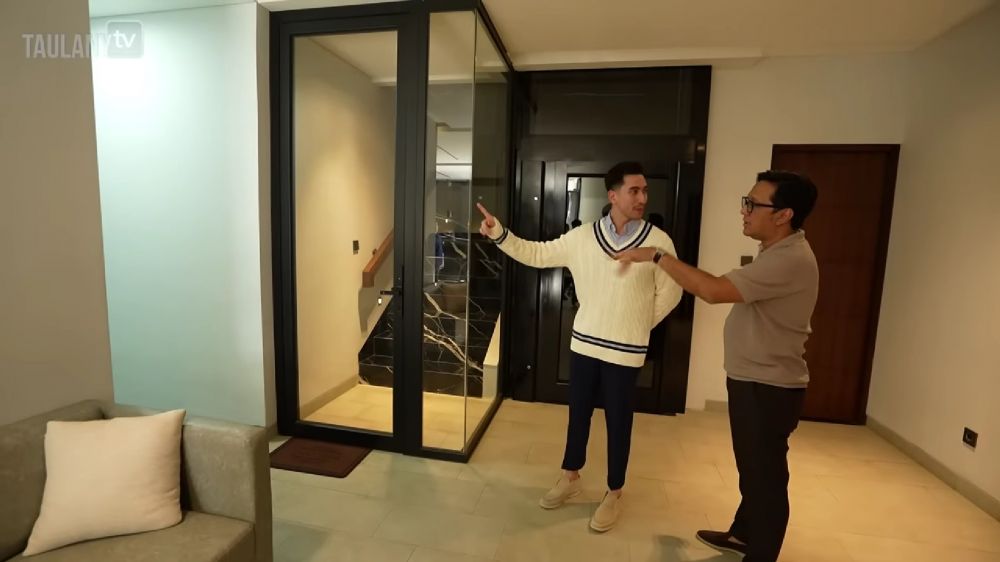 Verrell Bramasta beri ruang khusus ART-nya dengan fasilitas lengkap ada dapur pribadi, ini 7 potretnya