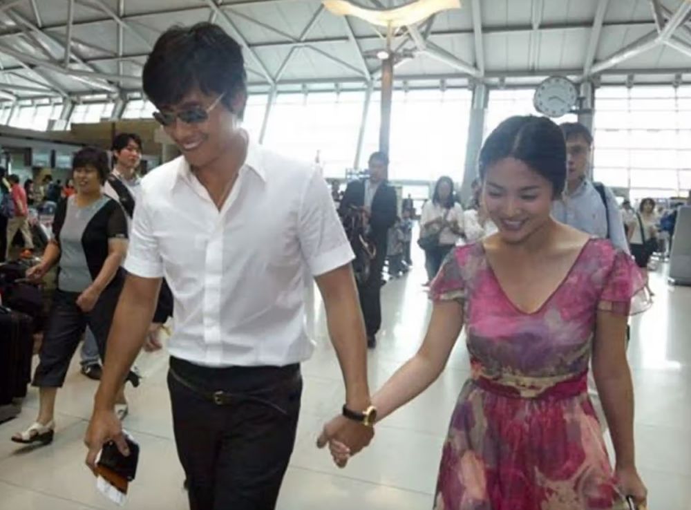 Ternyata Front Man ‘Squid Game’ pernah pacaran dengan Song Hye-kyo, begini 9 potret lawasnya