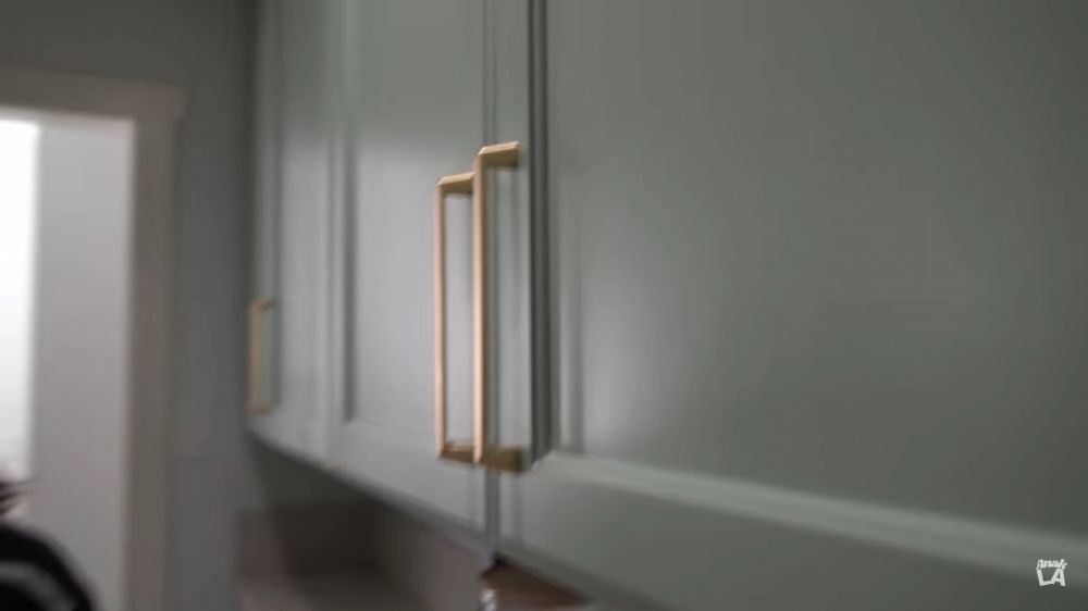 Rumah di Amerika ternyata kredit 30 tahun, 9 potret interior dapur Uya Kuya kabinetnya dari Indonesia