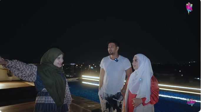 Punya kolam renang view awan lepas di lantai 4, 9 potret rumah mewah Zaskia Sungkar ini ditaksir Rp 5M