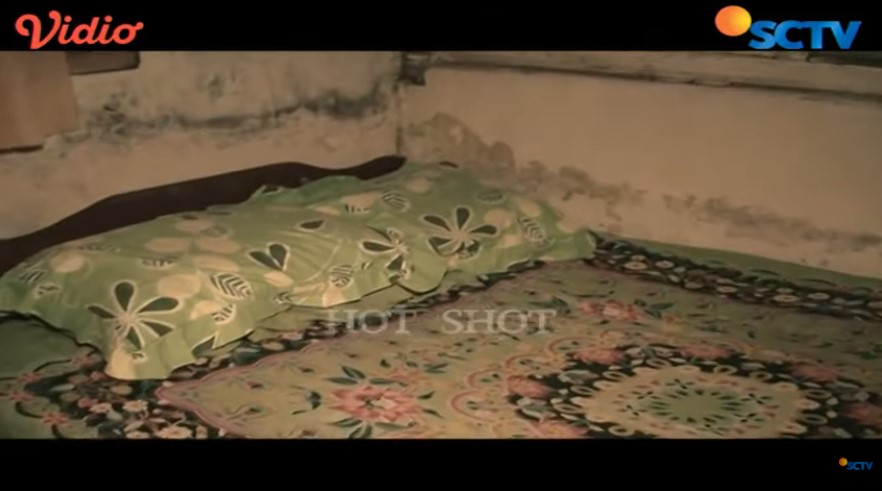 Dari dinding gedek bambu kini sukses bangun rumah mewah, 11 transformasi hunian Danang DA di kampung