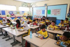 Prabowo Subianto gelisah, banyak anak belum dapat makan bergizi gratis