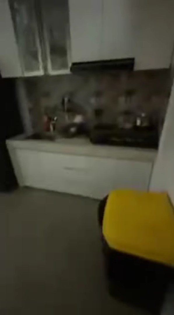 7 Potret kamar ART Nikita Mirzani ini letaknya jadi satu dengan garasi, seperti kamar kos