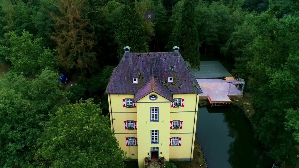 Ayah Vidi Aldiano punya kastil kuno berusia 776 tahun di Jerman, potret dapurnya jadul tapi mewah