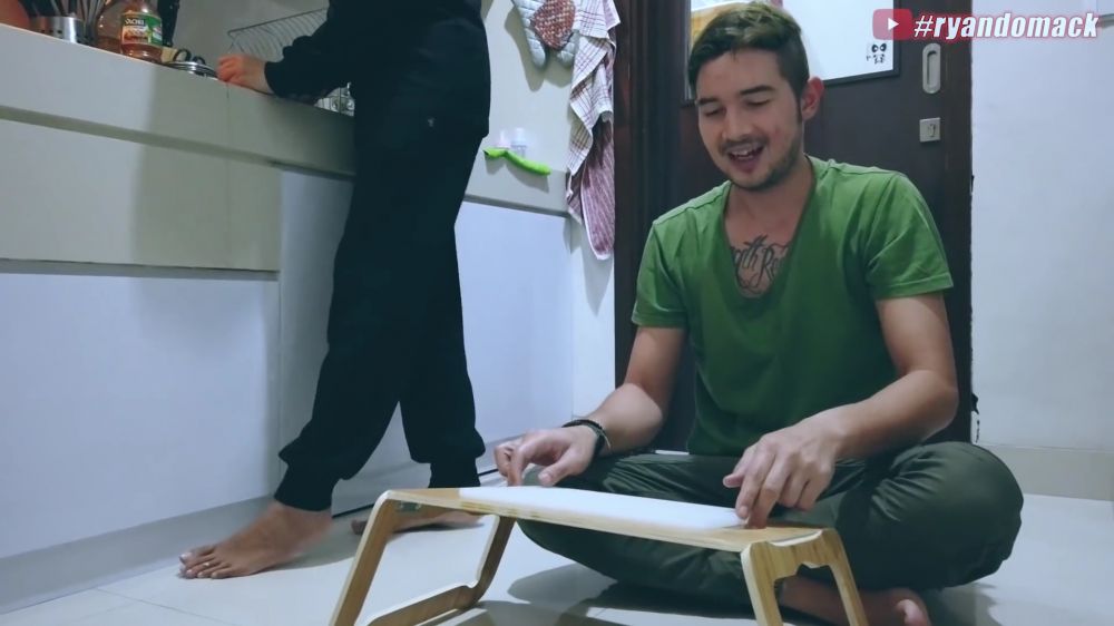 Luasnya sepetak, ini 9 potret dapur rumah Aryani Fitriana dan Donny Michael ini minimalis