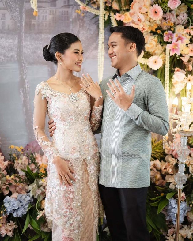 Alya Rohali kompak dengan mantan suami di tunangan sang putri, ini 8 momen lamaran Namira Adjani