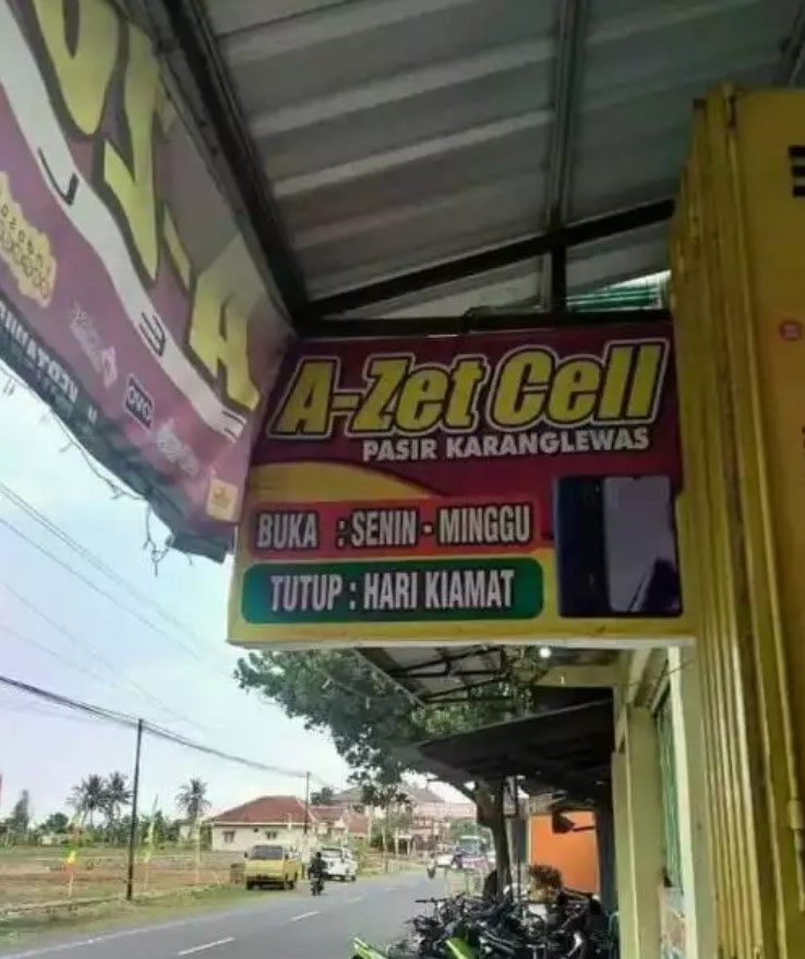 Hidup lagi capek-capeknya malah ketemu 11 tulisan lucu ini di warung, fix jebolan S3 marketing