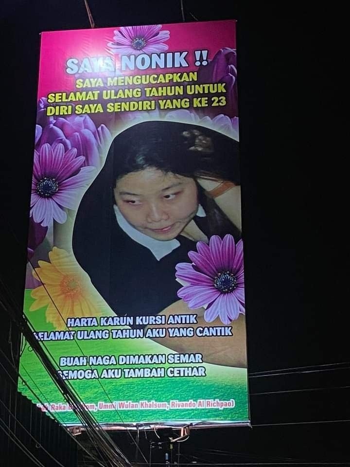 11 Potret tulisan lucu di spanduk kampung ini mau ketawa tapi takut dosa, isinya nyeleneh semua