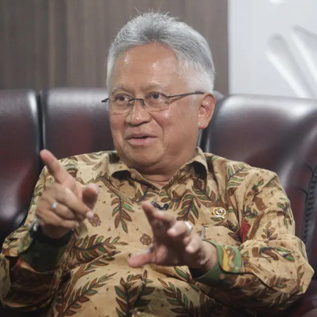 Heboh rekaman Menteri Satryo Soemantri Brodjonegoro ngamuk gegara Wifi, ini klarifikasi sang menteri