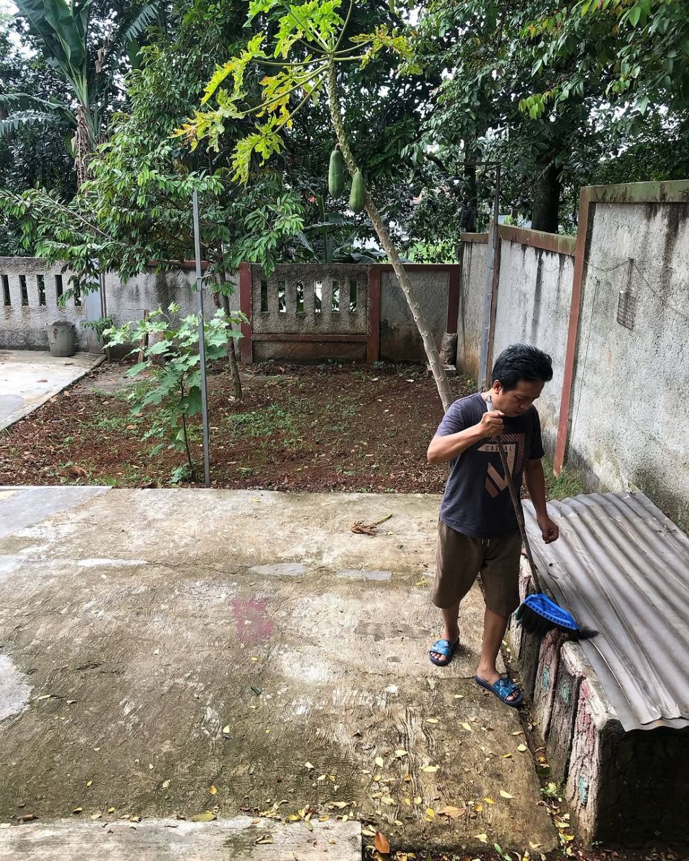 Fico Fachriza jual rumah demi lunasi utang, intip 9 potret huniannya yang sederhana