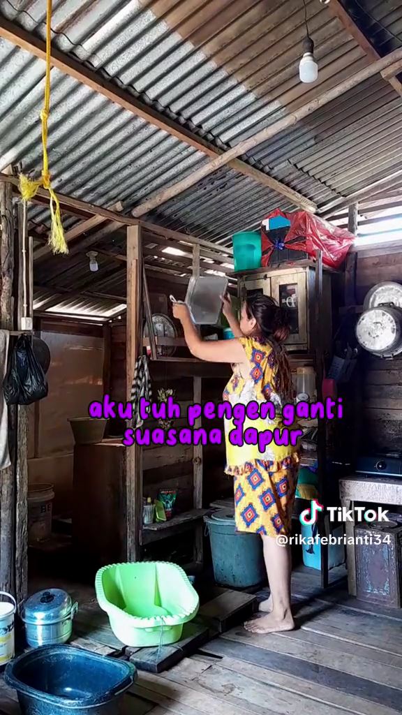 Dari sempit jadi luas dan rapi, 11 potret makeover dapur kayu sederhana ini nyaman tak perlu mahal