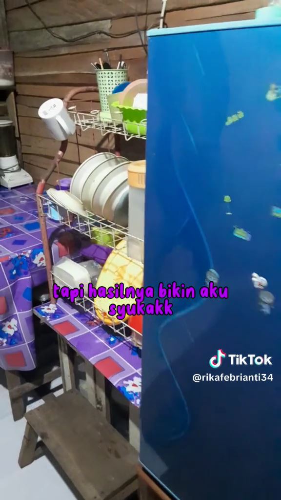 Dari sempit jadi luas dan rapi, 11 potret makeover dapur kayu sederhana ini nyaman tak perlu mahal