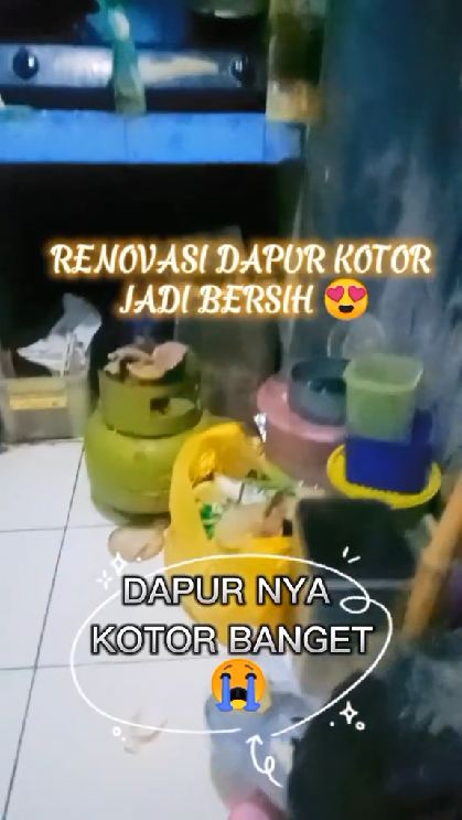 Awalnya penuh sampah mirip rumah tak berpenghuni, 10 potret makeover dapur kolong tangga ini jadi lega