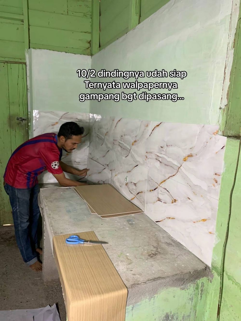 Pasutri ini makeover dapur kontrakan buluk jadi estetik berasa pakai marmer asli, intip 9 potretnya