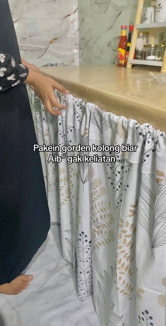 Pasutri ini makeover dapur kontrakan buluk jadi estetik berasa pakai marmer asli, intip 9 potretnya