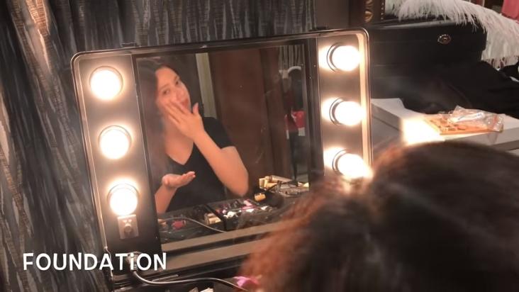 Dulu makan cuma sama garam kini tidur di kasur Rp200 juta, 11 potret dulu dan kini kamar Nia Ramadhani