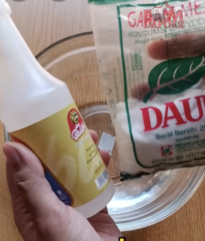 Cuma 10 menit, cara mengempukkan daging ayam beku pakai 2 bahan dapur