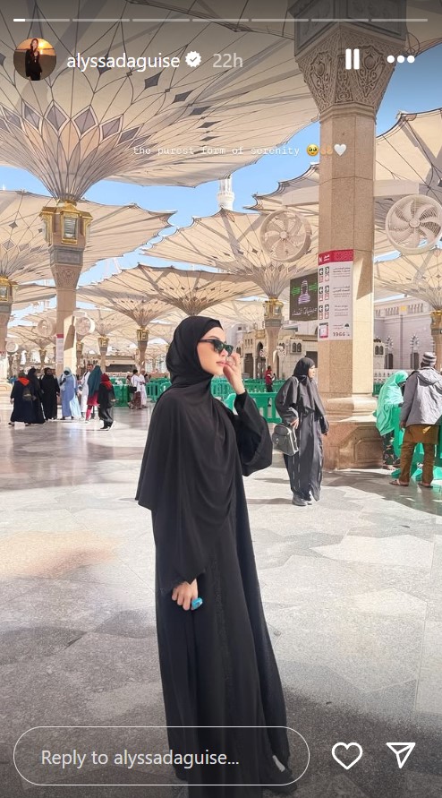 Alyssa Daguise berangkat umrah jelang nikah dengan Al, 7 potretnya di Tanah Suci bikin pangling