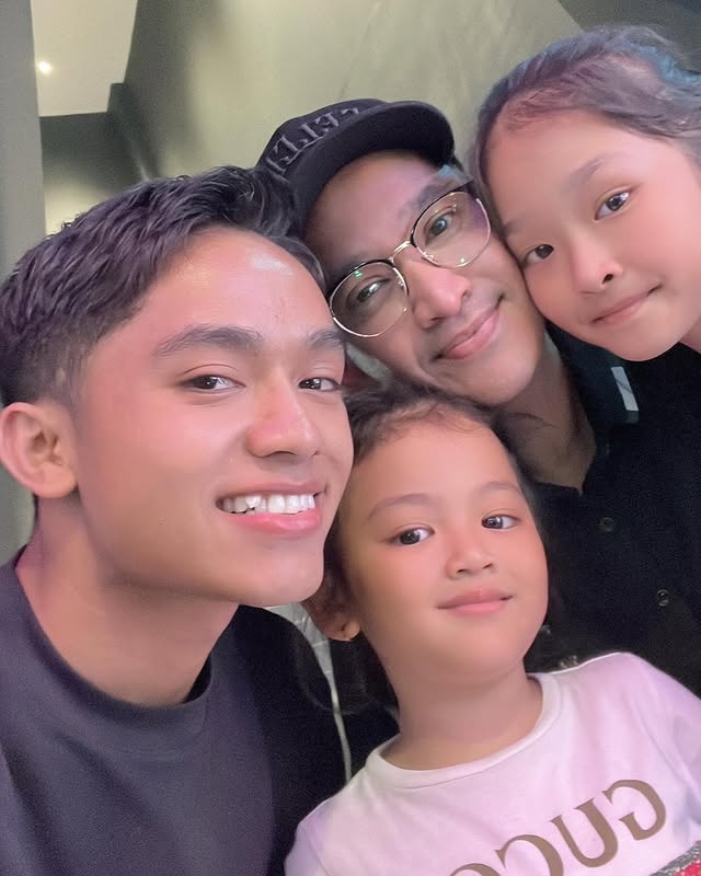 Desy Ratnasari ungkap awal kedekatannya dengan Ruben Onsu, modusnya bak ABG PDKT