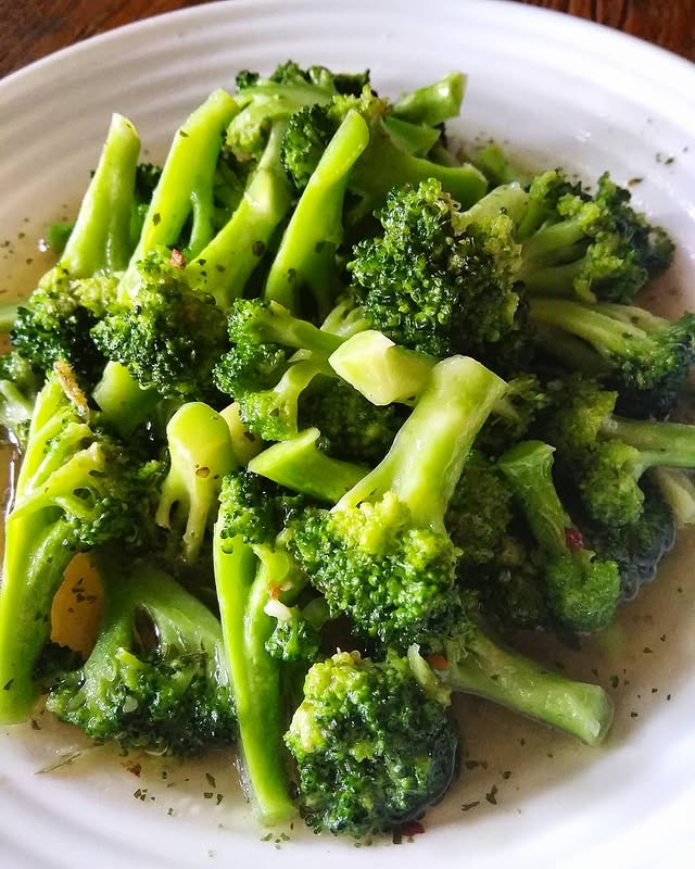 20 Resep tumis sayuran hijau, sehat, praktis, nikmat, dan bikin nagih