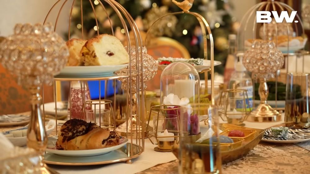 Dulu hidup susah jadi pegawai bank kini punya rumah mewah, 9 potret dapur Helena Lim pakai kitchen set