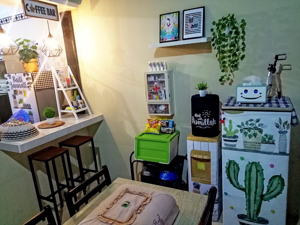 Dapur kecil sempit ini dimakeover jadi semi tingkat estetik, 8 potretnya terasa lebih lapang