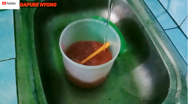 Cara menyimpan sagu mutiara matang agar tetap kenyal, tahan berhari-hari, dan tidak lengket