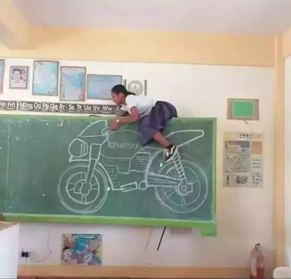 11 Tingkah lucu murid kalau lagi gabut di kelas, kreatif campur absurdnya di luar nalar