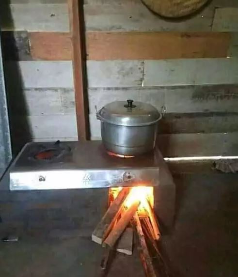 Pengin punya dapur estetik tapi tak ada modal, intip 13 potret kocaknya tempat masak warga +62