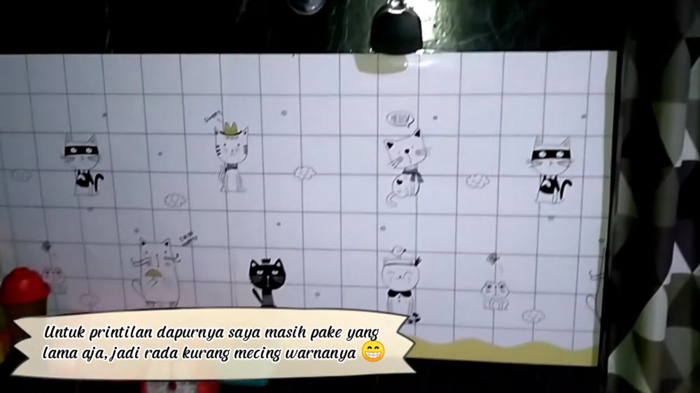 Cuma pakai stiker dapur kayu ini jadi estetik pol, 10 potret makeover-nya beda 180 derajat