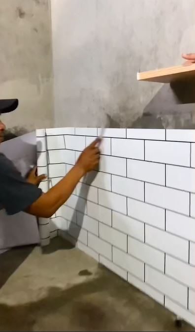 Bujet Rp 100 ribuan bisa bikin dapur luas 2x1 meter jadi estetik, 11 potretnya bikin berdecak kagum
