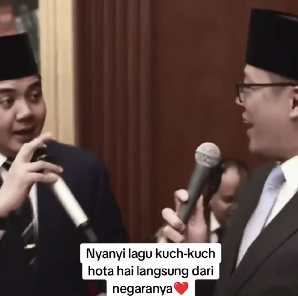 Viral Mayor Teddy nyanyi Kuch Kuch Hota Hai di depan presiden India, 7 momennya sampai dinotice Kajol