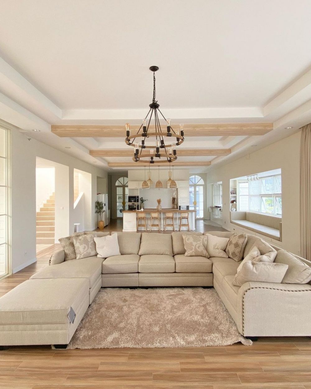 Rumah tak terawat dimakeover jadi American Classic ini punya musala indah, begini 11 potretnya