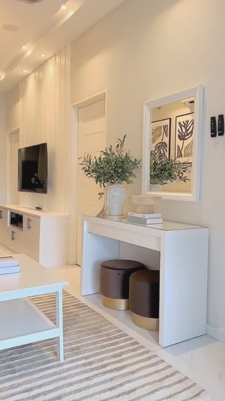 Rumah mirip lorong panjang dimakeover jadi tanpa sekat, ini 7 hasilnya jadi cantik dan mewah