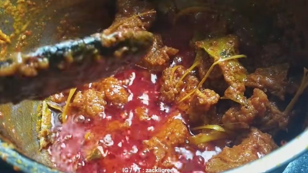 Trik memasak rendang agar cepat matang dan empuk dalam 17 menit, tak perlu pakai presto