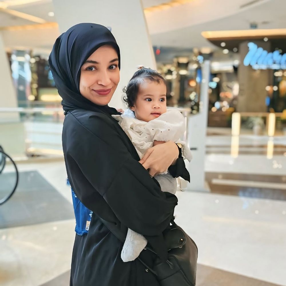 Irwansyah ungkap wajah Humaira anak adopsinya, 11 potretnya ini gemesin mirip Zaskia Sungkar kecil