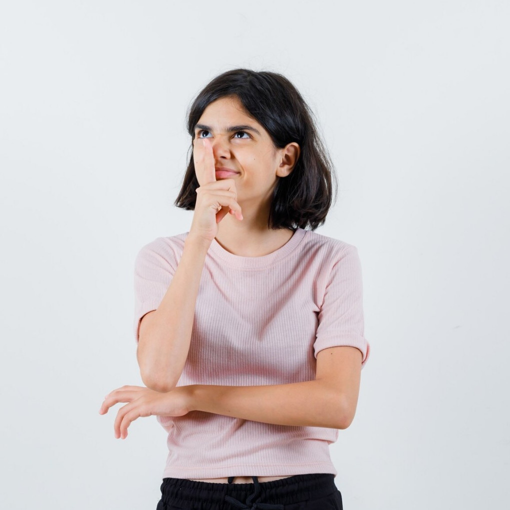 30 Contoh pantun teka-teki lucu, nggak cuma menghibur tapi juga diajak buat mikir keras