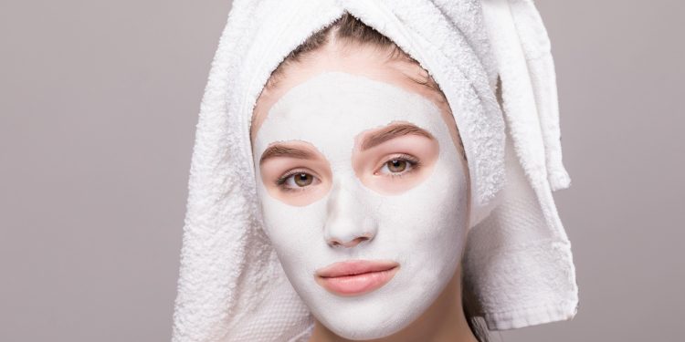 Cara membuat masker antiaging agar cegah kerutan pakai 1 jenis buah