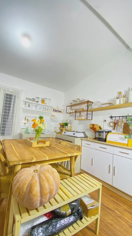 11 Potret dapur mungil tanpa kitchen set ini estetik parah, bikin pecinta minimalis mupeng