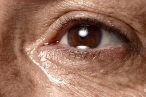 Trik membuat krim antiaging untuk atasi kerutan pakai 1 jenis karbo, umur 60-an tampak awet muda