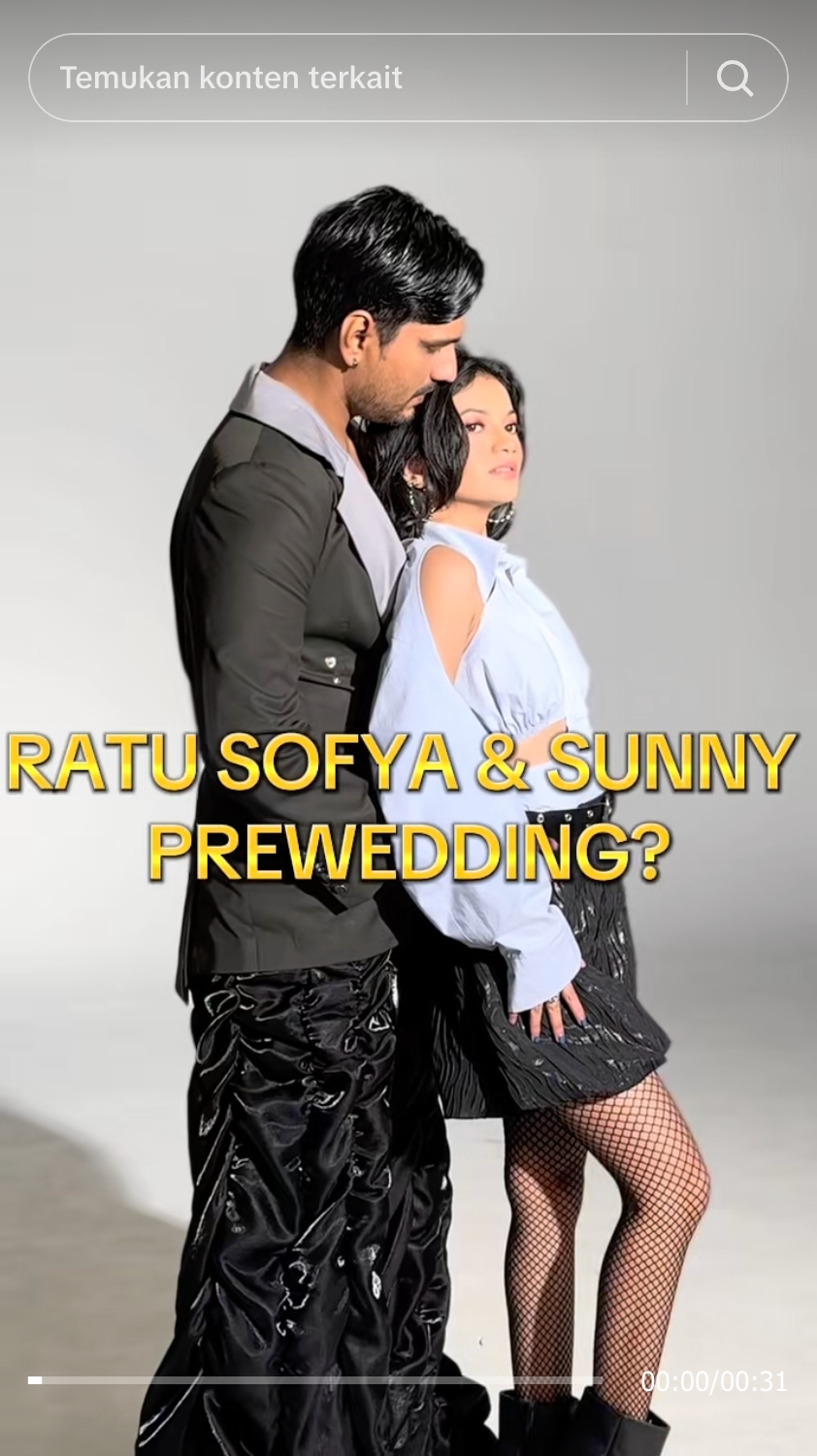 Makin berani umbar kemesraan, pose Ratu Sofya dan Cornelio Sunny saat pemotretan jadi omongan