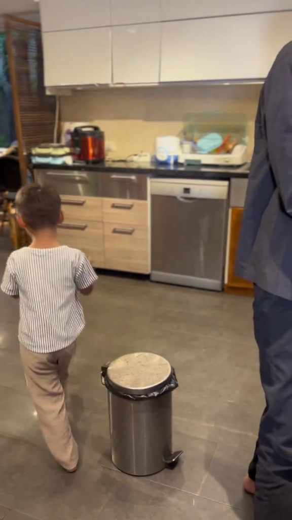 Pisah rumah dari Baim Wong, 9 potret dapur Paula di hunian Verhoeven ini interiornya modern pol