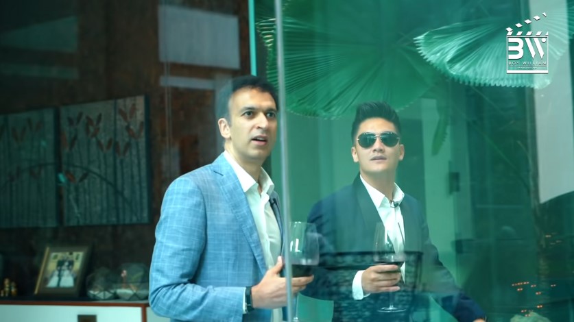 Punya rumah Rp500 M view langsung kolam renang, intip 9 potret ruang keluarga Manoj Punjabi