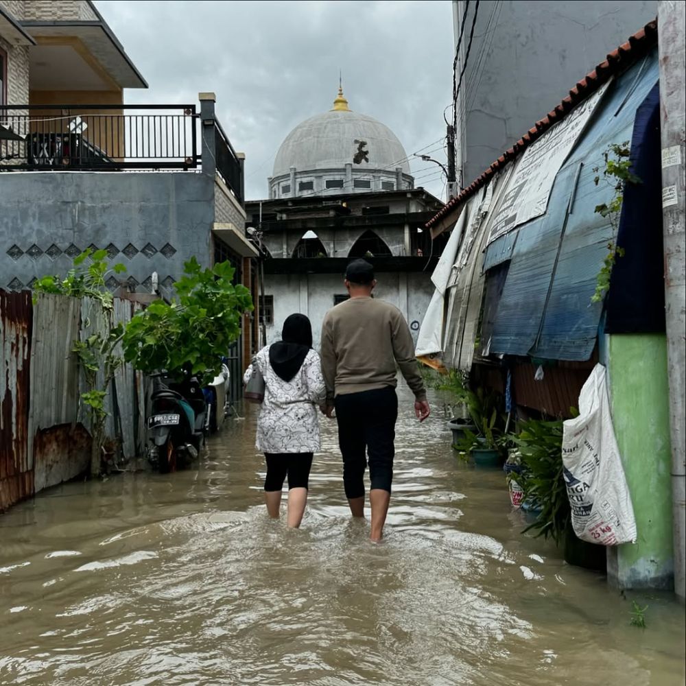 Kini jadi anggota DPRD, ini 9 potret Fadel Islami tinjau banjir didampingi Muzdalifah