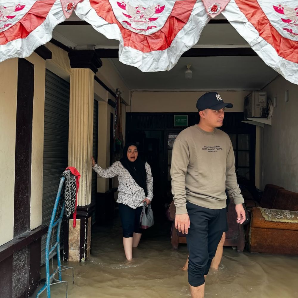 Kini jadi anggota DPRD, ini 9 potret Fadel Islami tinjau banjir didampingi Muzdalifah