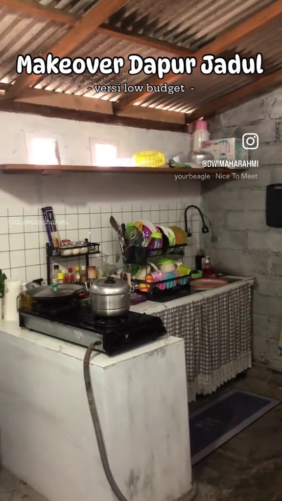 7 Potret makeover dapur jadul dinding batako dari buluk jadi estetik ala Korea, hasilnya bikin mupeng