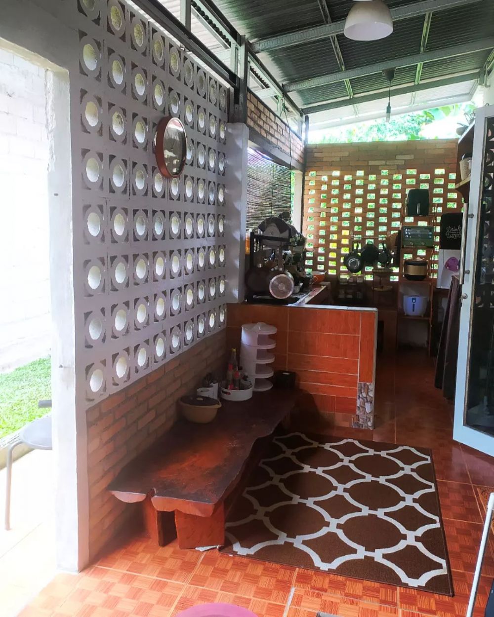 Uniknya berasa punya restoran sendiri, 11 potret dapur semi outdoor bikin masak kian adem tak gerah
