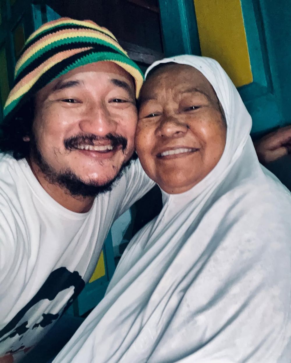 Tolak tawaran syuting usai 3 tahun vakum, alasan Isa Bajaj pilih tinggal di kampung ini bikin haru